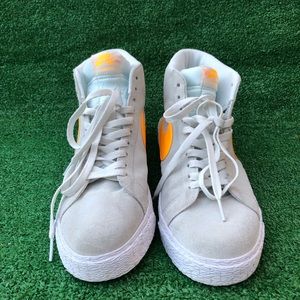 Nike SB Zoom Blazer Mid 864349-110 men's size 9.5